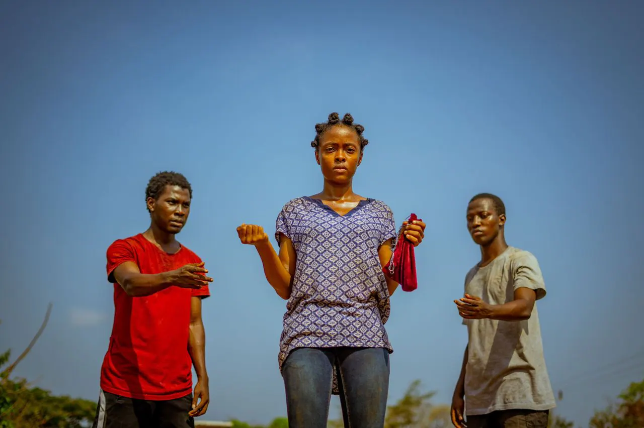 ruby, kayode and ebiesuwa on set of ijogbon