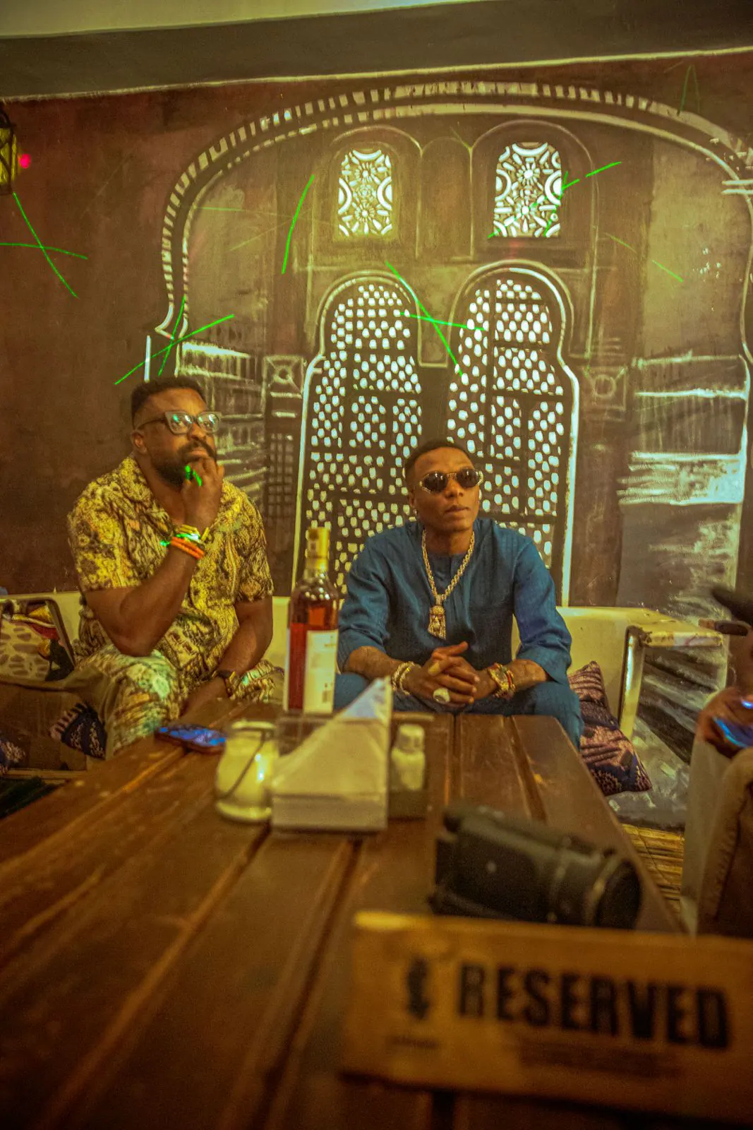 wizkid visits kap hub and kunle afolayan